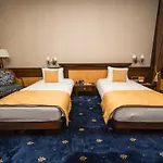 Отель Europe 5*