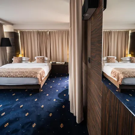 Europe Hotel SJJ