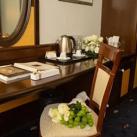 Europe Hotel SJJ